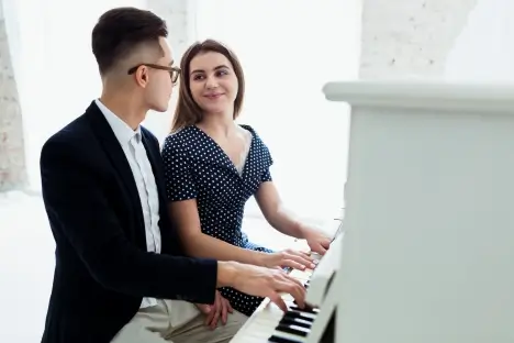 Piano duet lessons for a couple Piano duet lessons for a couple